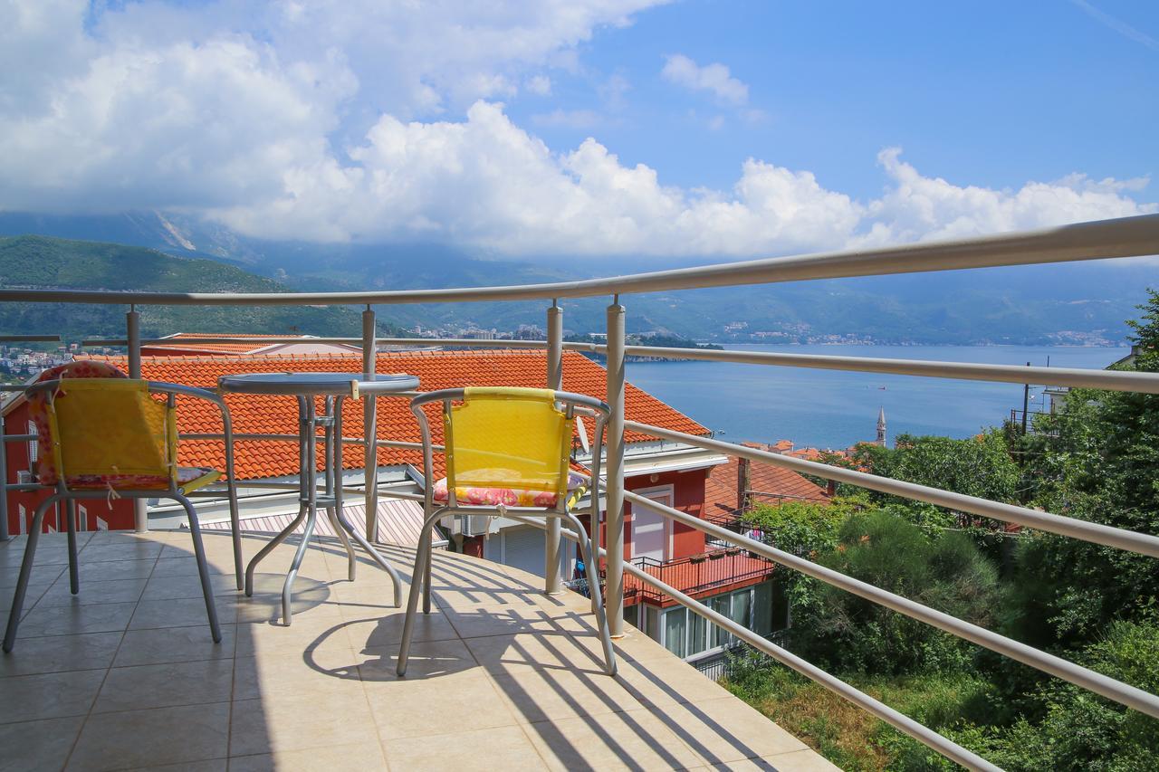 Ana Apartment Budva Bagian luar foto