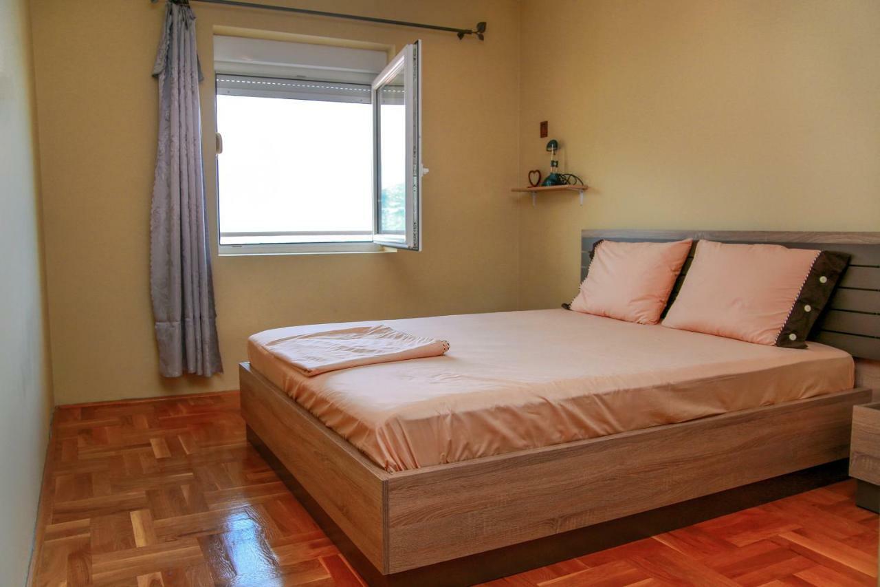 Ana Apartment Budva Bagian luar foto